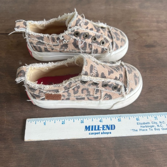 Blowfish Malibu Sneakers Cheetah Print Kids Play Slip-on Shoes Sz 7 - Picture 6 of 7